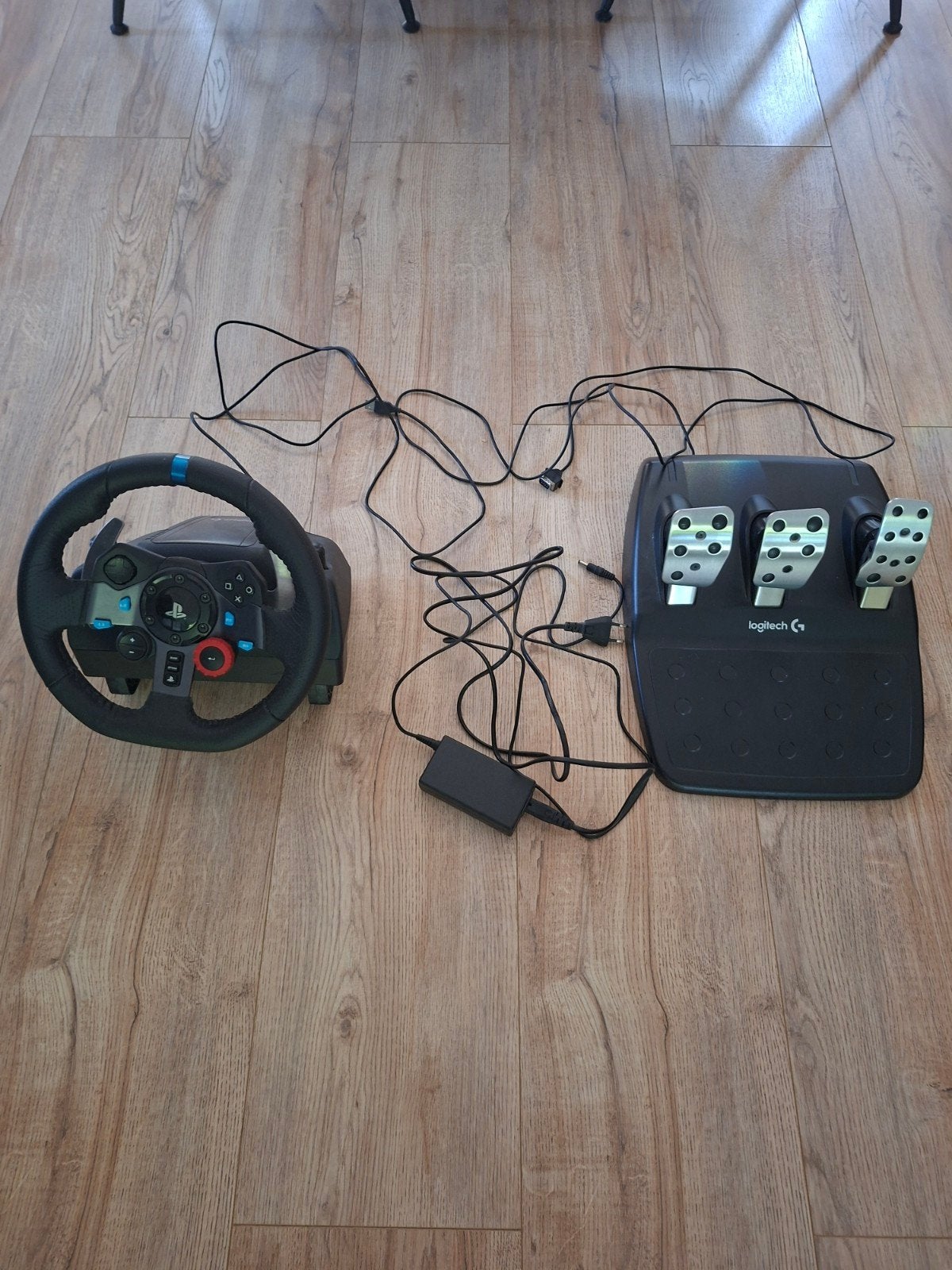 logitech g923 racestuur met pedalen, Ophalen, Gebruikt, Stuurtje of Sportattribuut