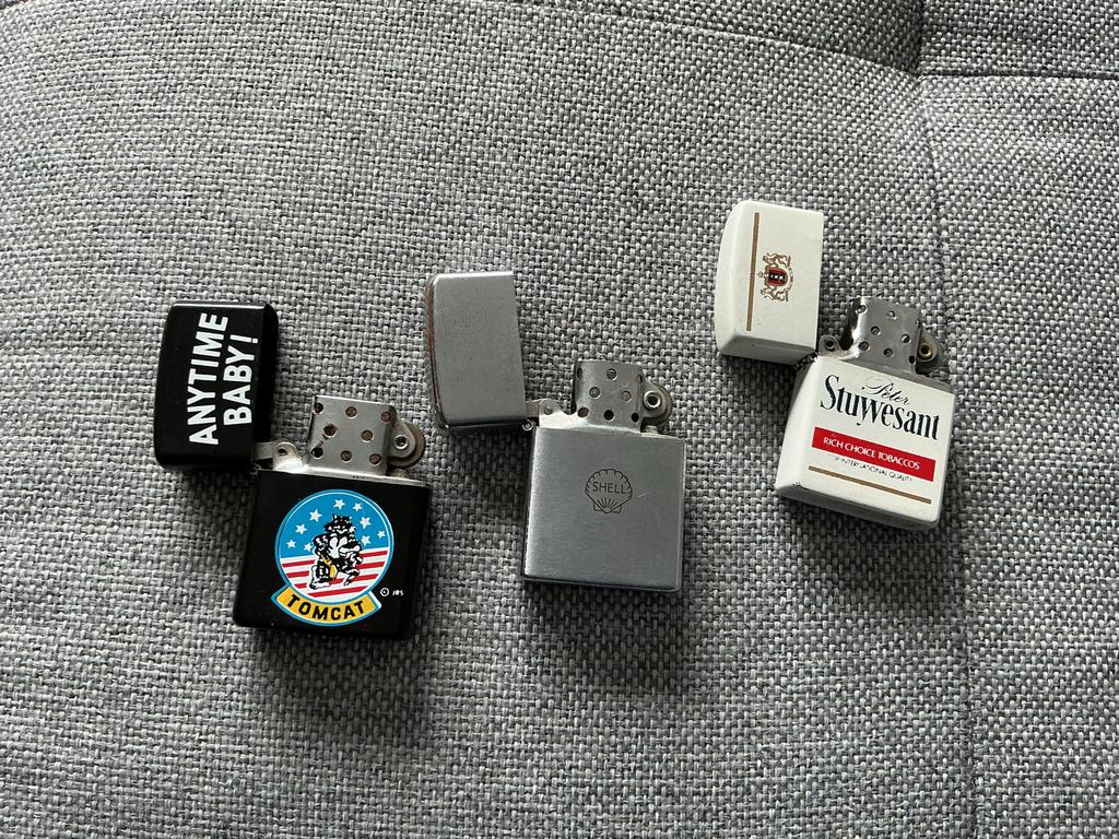 Diverse Aanstekers: Shell, Peter Stuyvesant, Tomcat, Verzamelen, Rookartikelen, Aanstekers en Luciferdoosjes, Ophalen of Verzenden