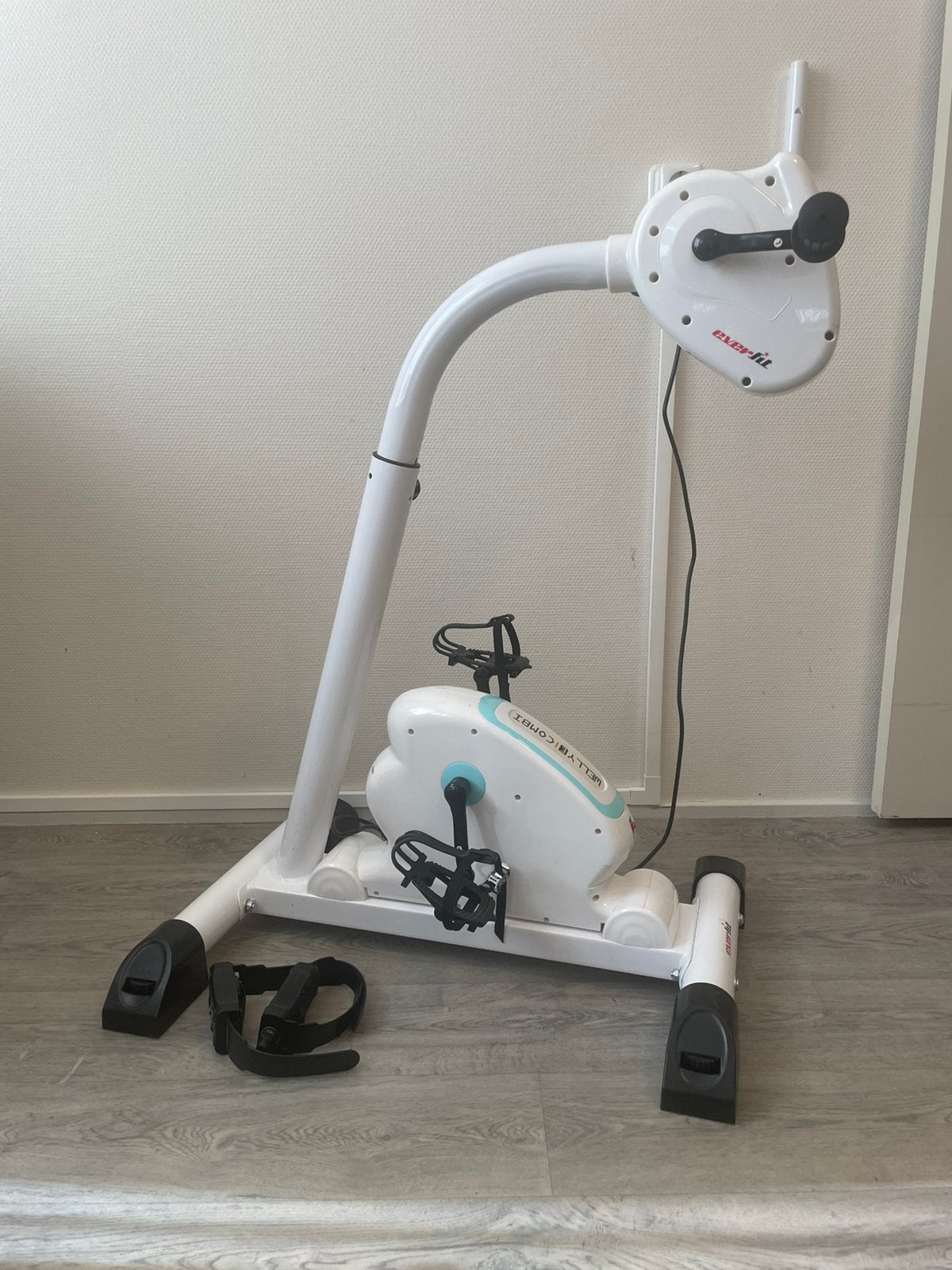 Fiets elektrische ondersteuning revalidatie Everfit Welly E, Sport en Fitness, Ophalen, Gebruikt, Benen, Hometrainer