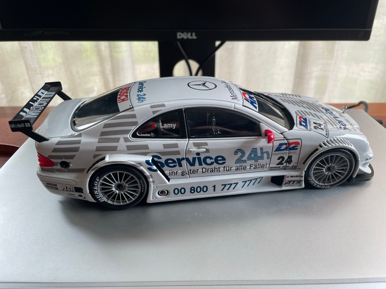 Mercedes CLK DTM AMG 24h Service 1/18 Maisto, Hobby en Vrije tijd, Ophalen of Verzenden, Zo goed als nieuw, Auto, Maisto