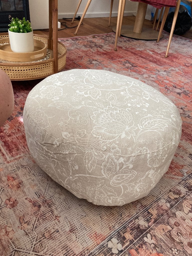 Poef van stof, Ophalen, Zo goed als nieuw, Stof, 50 tot 75 cm