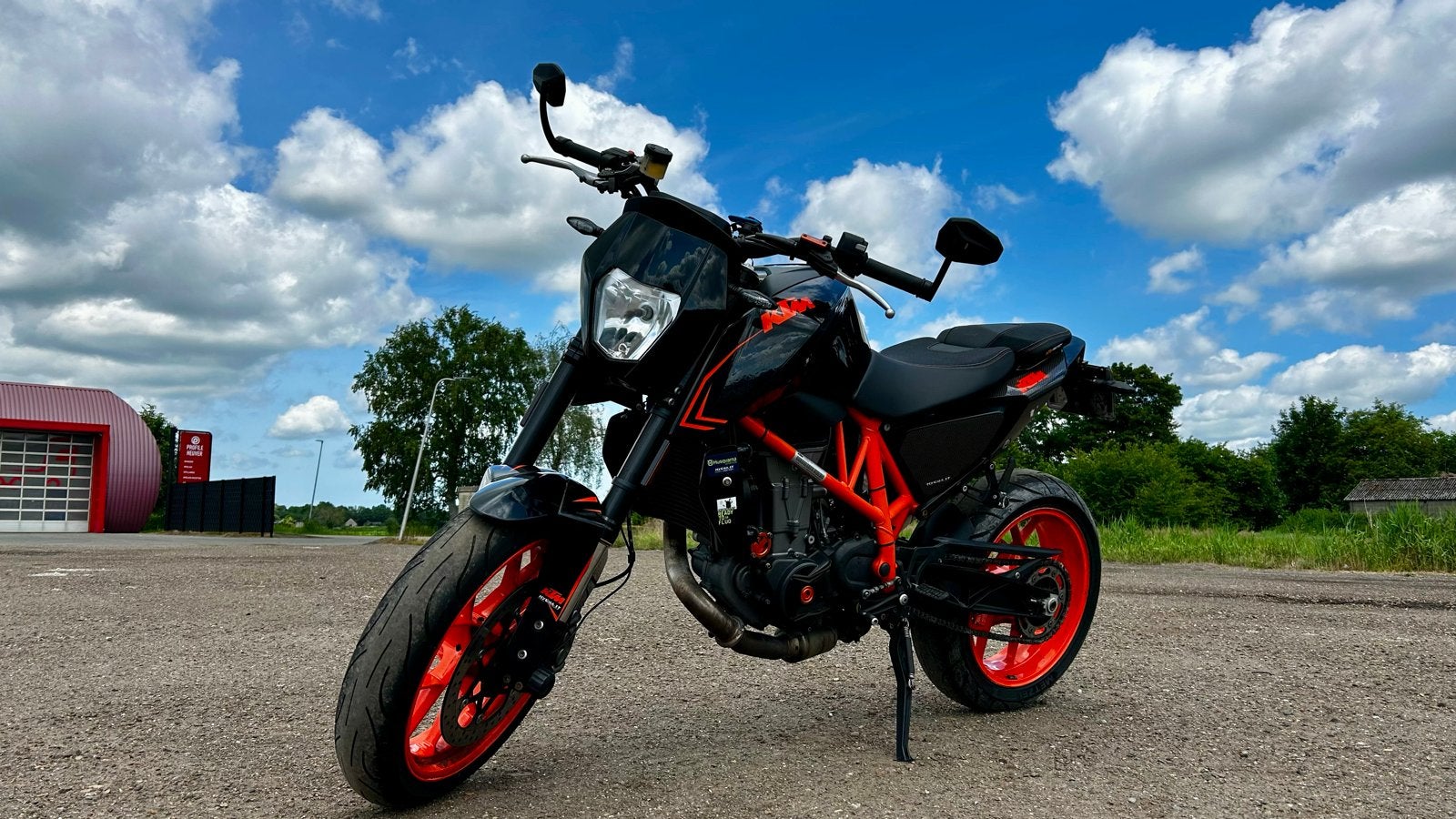 KTM Duke 690 R 2016 Akropovic (ABS), Occasion, Motorrijbewijs A, Particulier, 690 cc