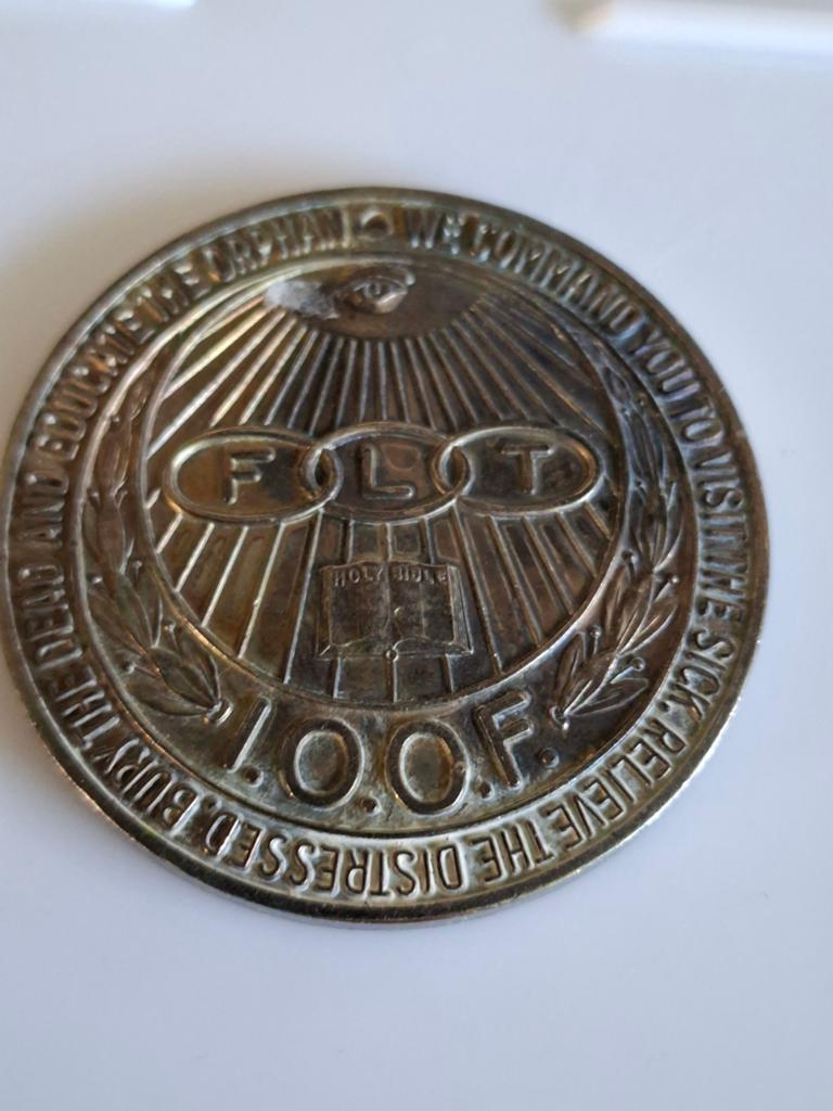 Antieke I.O.O.F. Odd Fellows Medaille - Zilverkleurig, Ophalen of Verzenden, Overige materialen, Buitenland