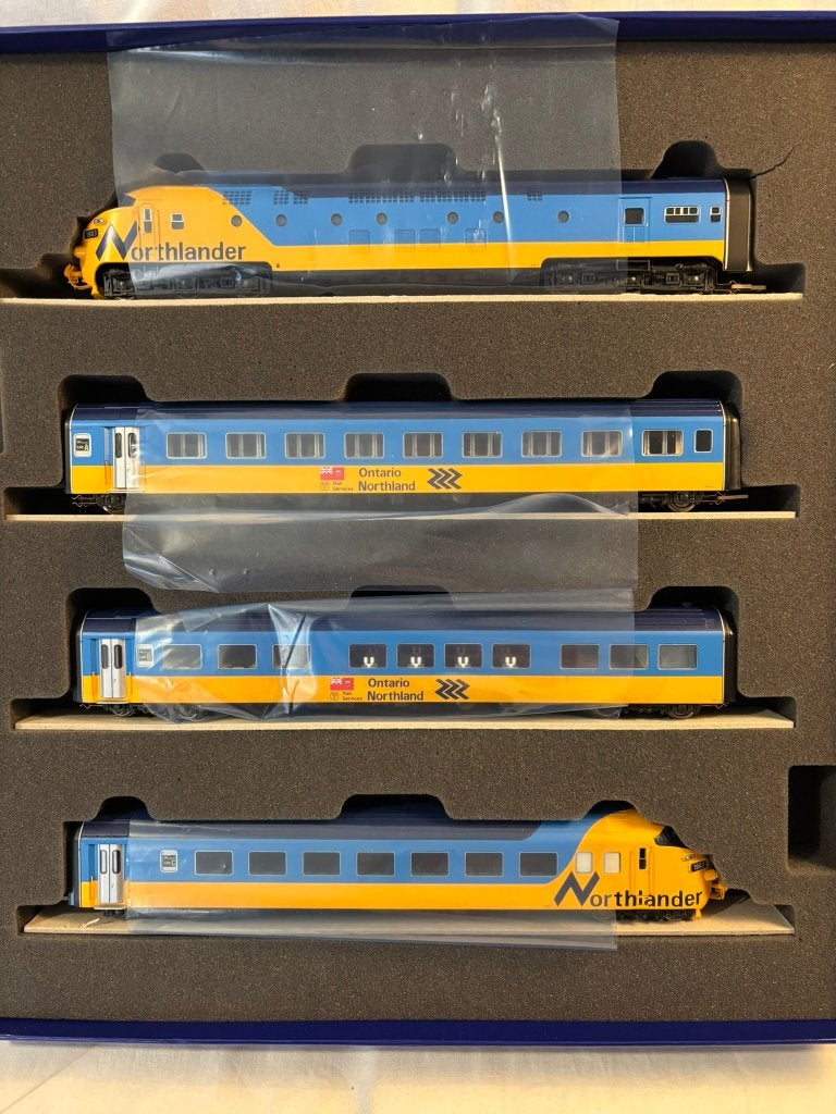 Roco # 63125, ON, Northlander 4-Unit Set, DCC & Sound by ESU, Treinset, Gelijkstroom, Ophalen of Verzenden, Roco