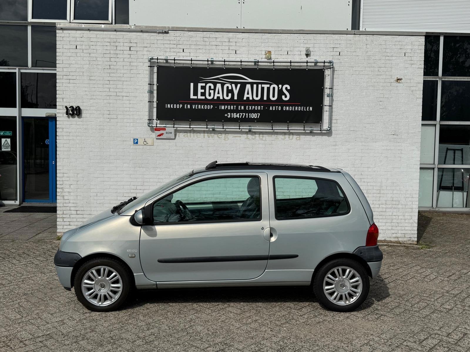 Renault Twingo 1.2-16V Kenzo Eco Quickshift 5 - NIEUW APK BI, Dealer onderhouden, Zwart, 4 cilinders, 4 stoelen