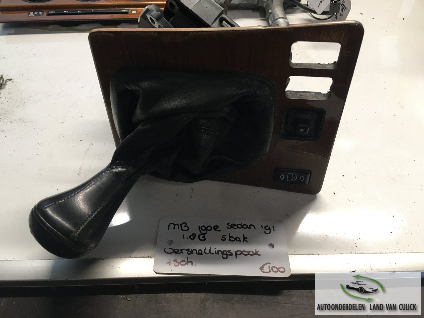 Mercedes W201 190 serie 1991  Lederen Schakelpook knop/hoes