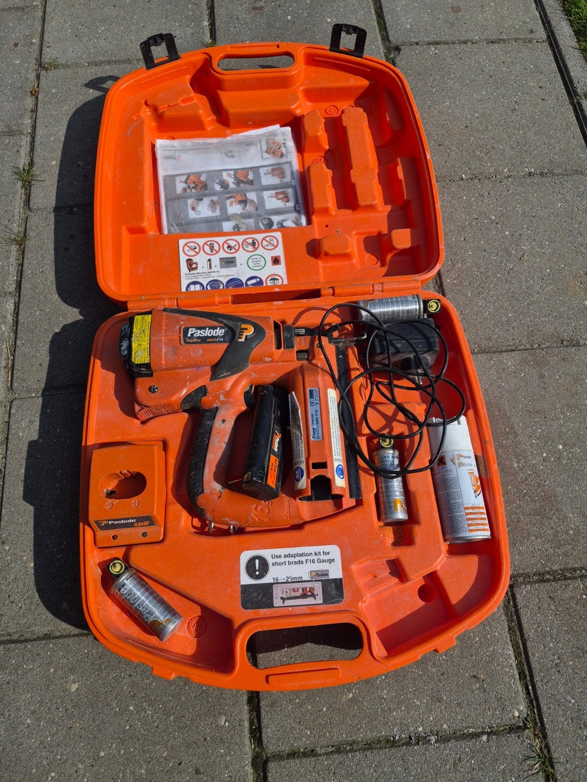 Pasadode IM65 F16 tacker in koffer, Ophalen of Verzenden, Gebruikt, Tacker/nietmachine, Overige merken