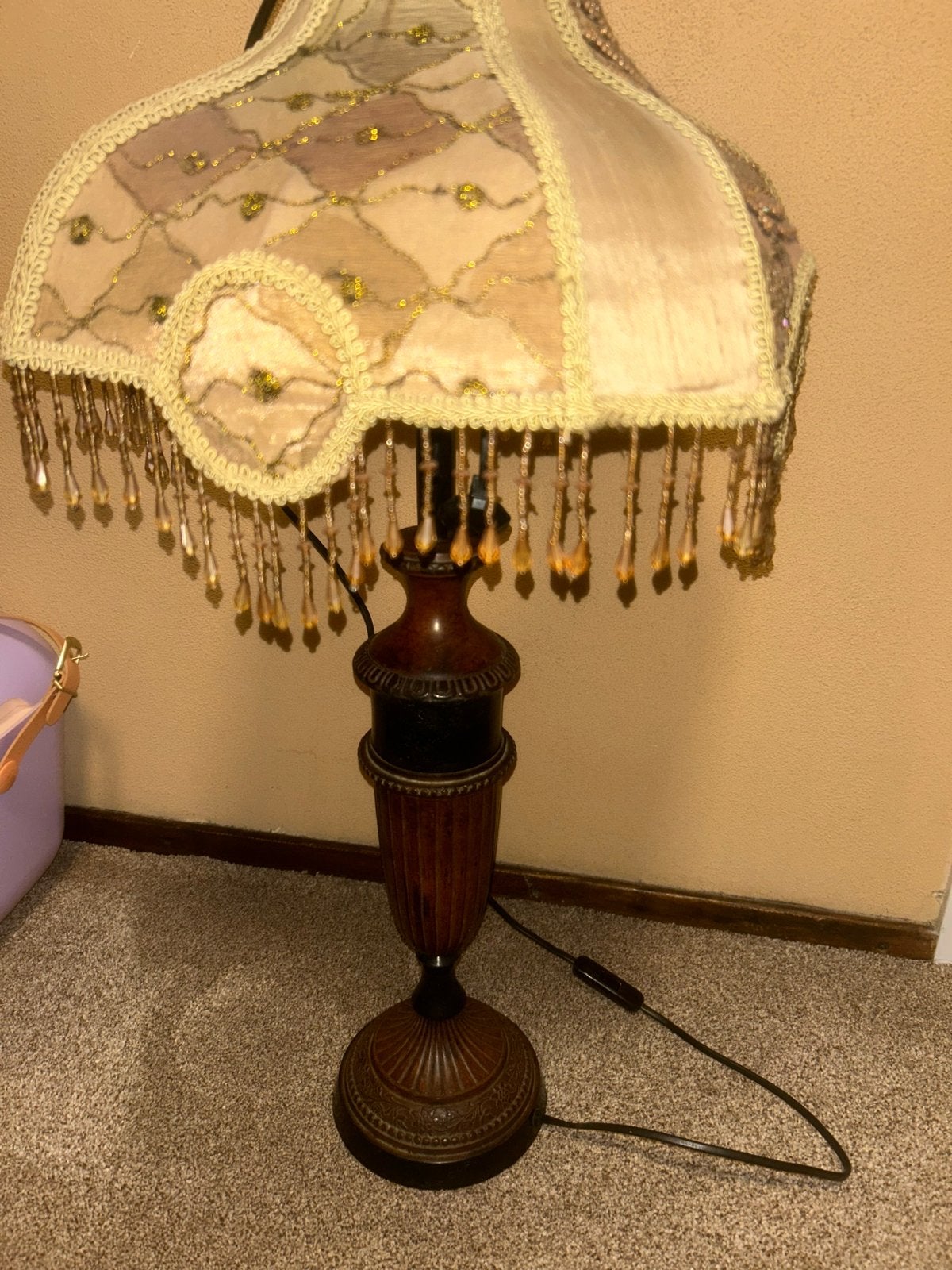 Vintage Schemerlamp met Kralen en Gouden Details, Beige, Gebruikt, Ophalen of Verzenden, Metaal