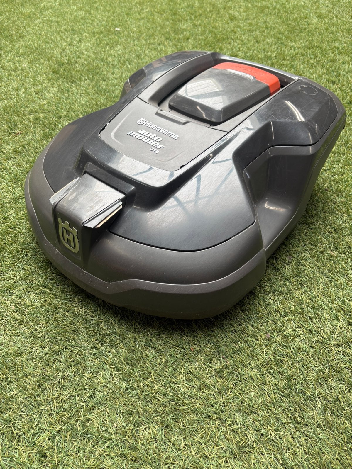 Husqvarna Automower 315 bj 2019 ,1500m2 bedraad, Tuin en Terras, Robotmaaiers, Ophalen, Gebruikt, 20 tot 25 cm, Bestuurbaar via app