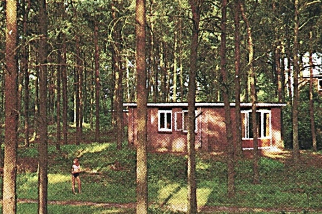 37482 Vlierden 80+ N Br Bungalow Vakantiehuisje De Bikkels, Ophalen of Verzenden, 1980 tot heden, Gelopen, Noord-Brabant