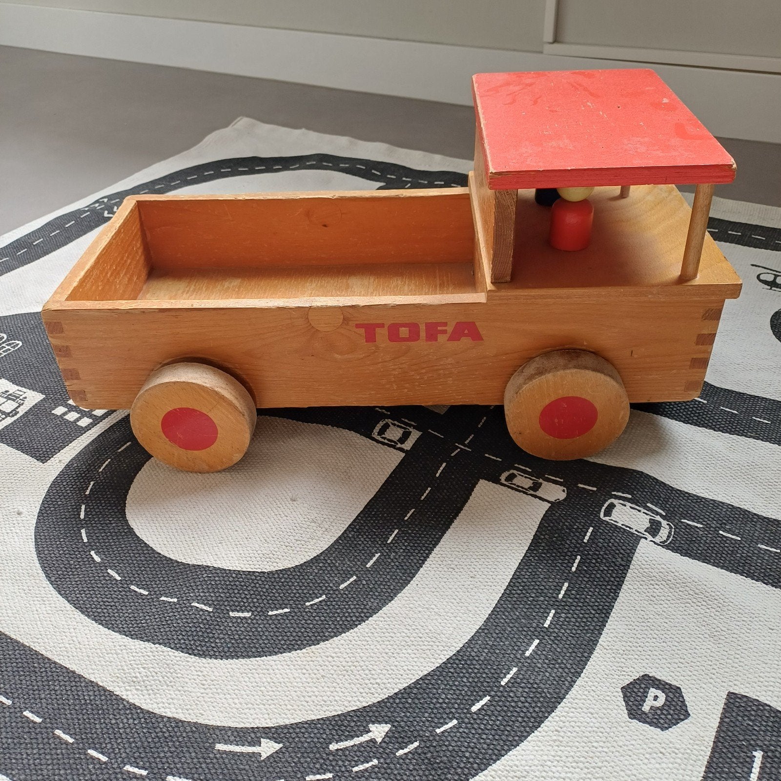 Vintage houten TOFA auto met laadbak, Ophalen