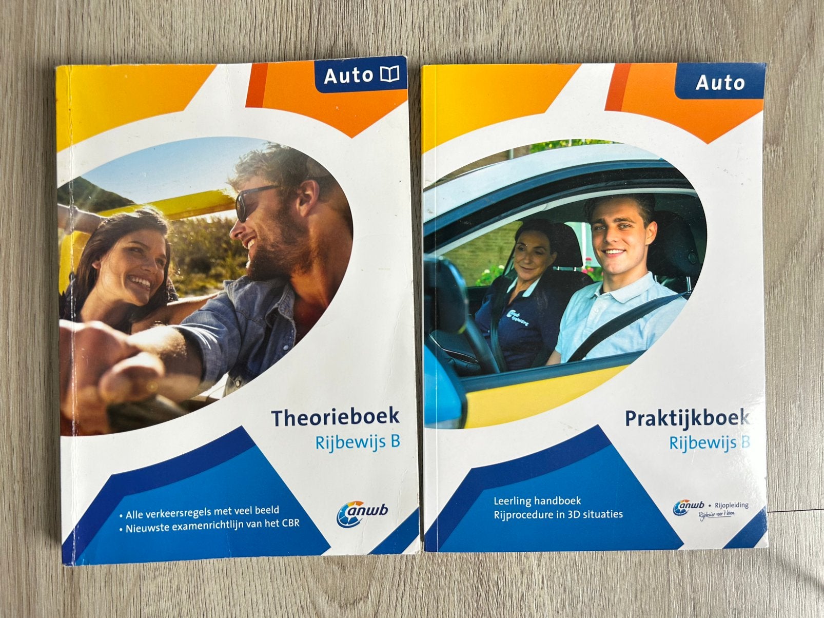 Theorie en praktijkboek rijbewijs B, Ophalen, Zo goed als nieuw, Algemeen