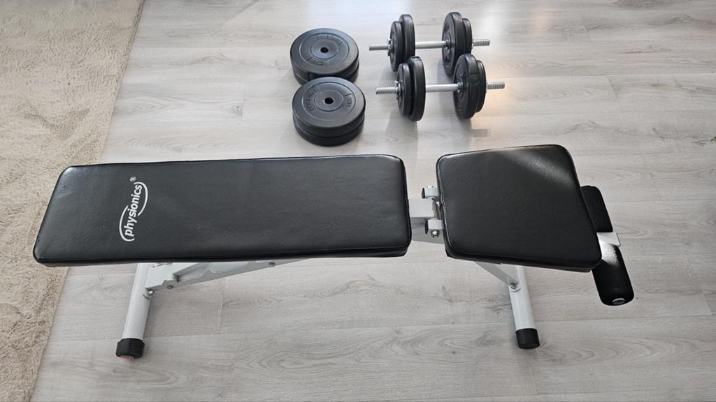 Fitnessbank met dumbbells en gewichten, Ophalen, Gebruikt, Rug, Fitnessbank