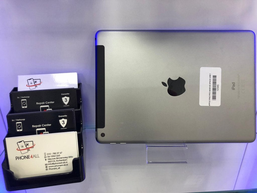 iPad 2017 9,7 32GB 3G Space Grey, Nette Staat, Garantie, Niet ingevuld, 32 GB, Apple iPad, Niet ingevuld