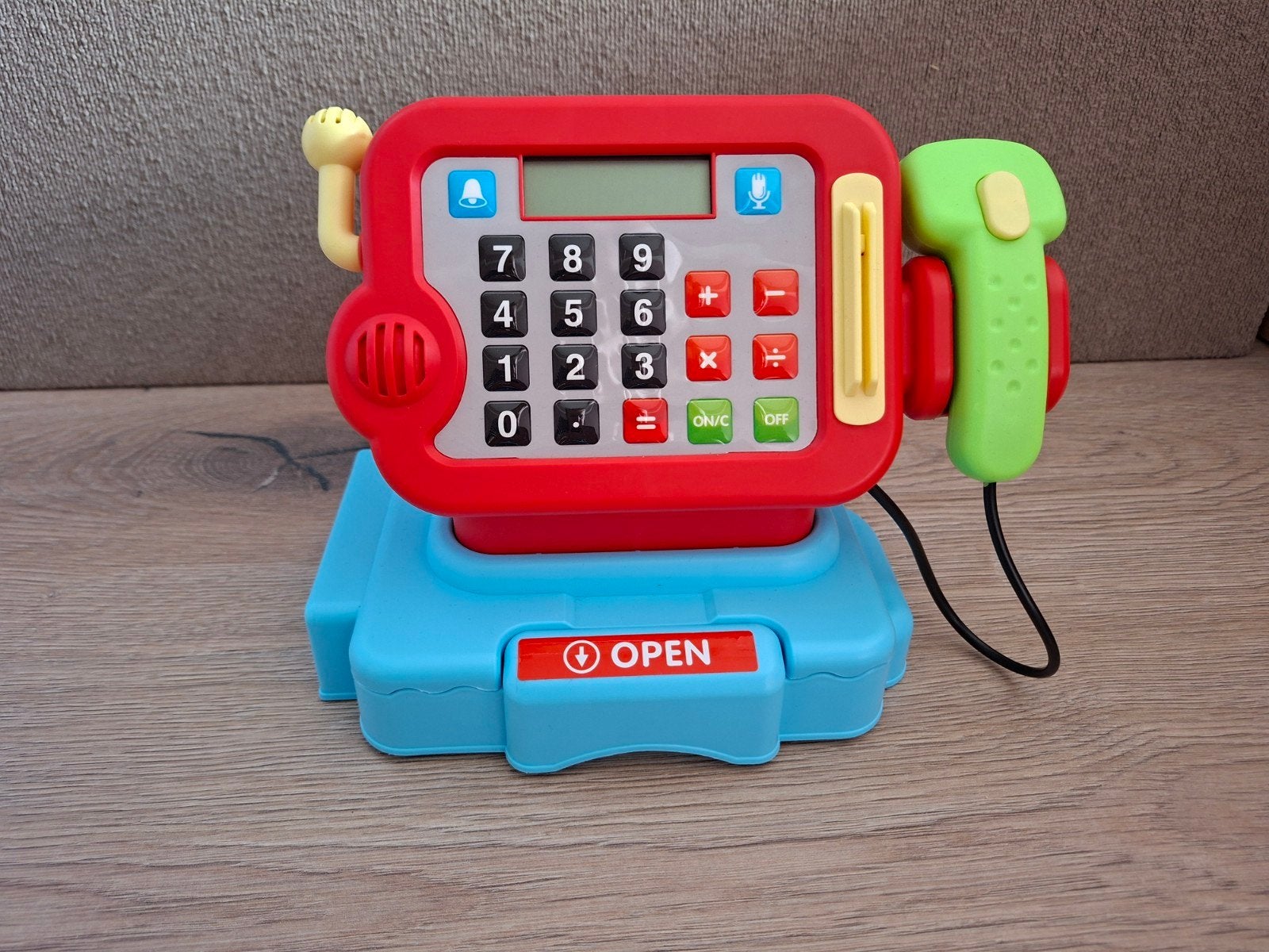 Leuke speelgoed kassa met accessoires, Ophalen, Gebruikt, Jongen of Meisje