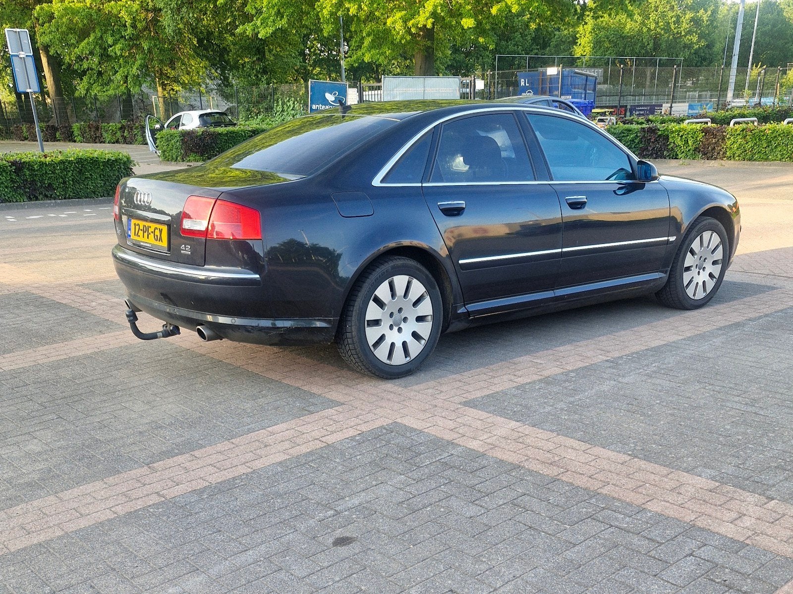 Audi A8 4.2 Quattro 246KW met lpg G3 BRC gasinstallatie, Auto's, Automaat, 4172 cc, 8 cilinders, Zwart