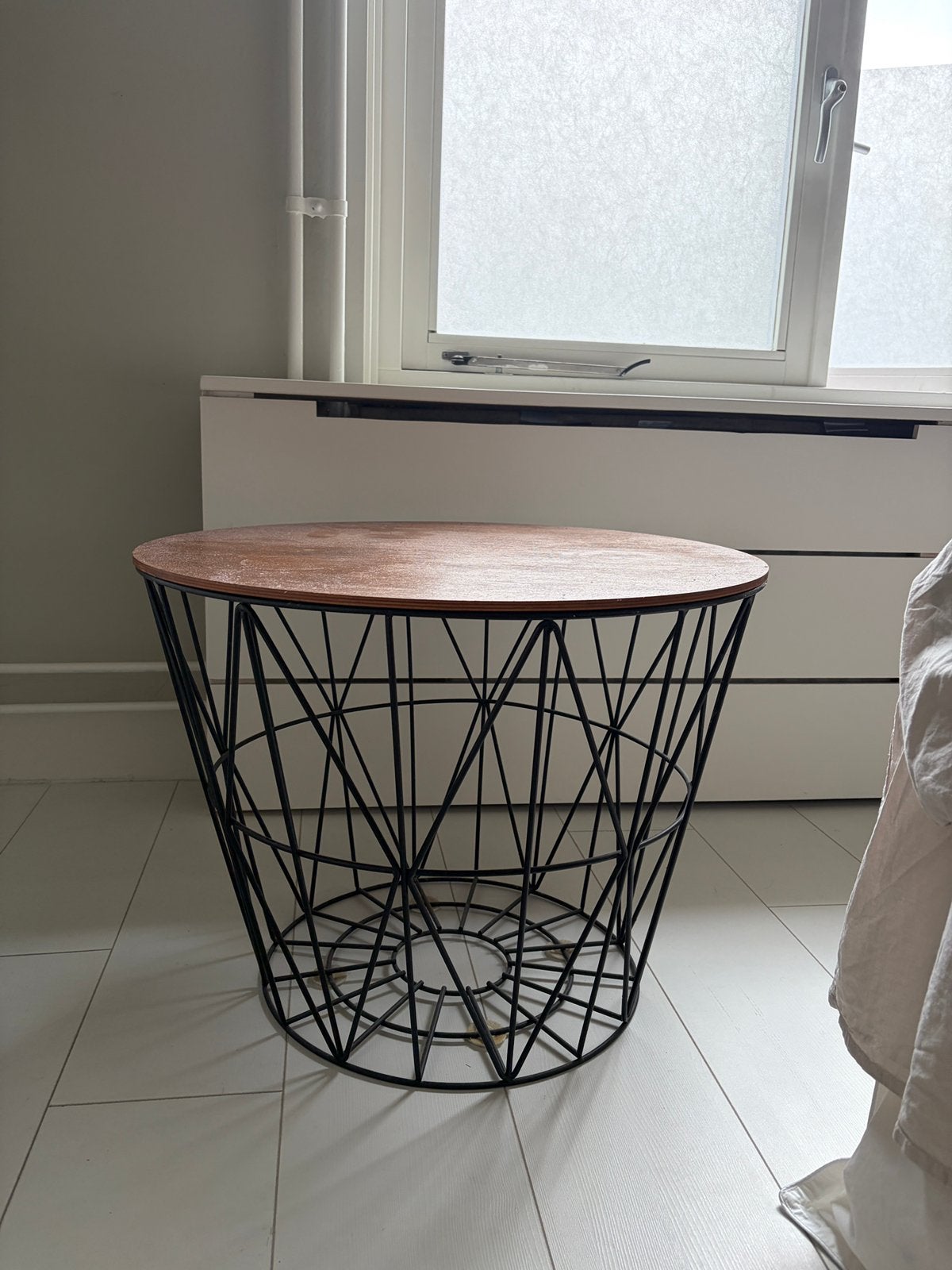Houten / stalen bijzet tafel, Minder dan 55 cm, Gebruikt, Rond, Hout