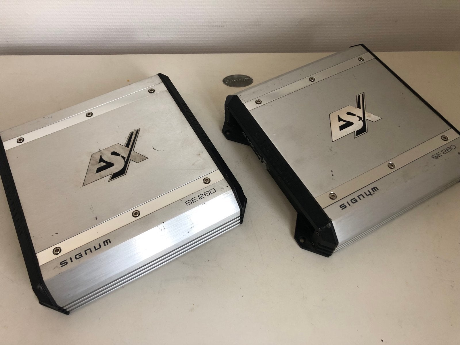 ESX Signum SE260 2-kanaals versterker (2 stuks), Ophalen of Verzenden, Zo goed als nieuw