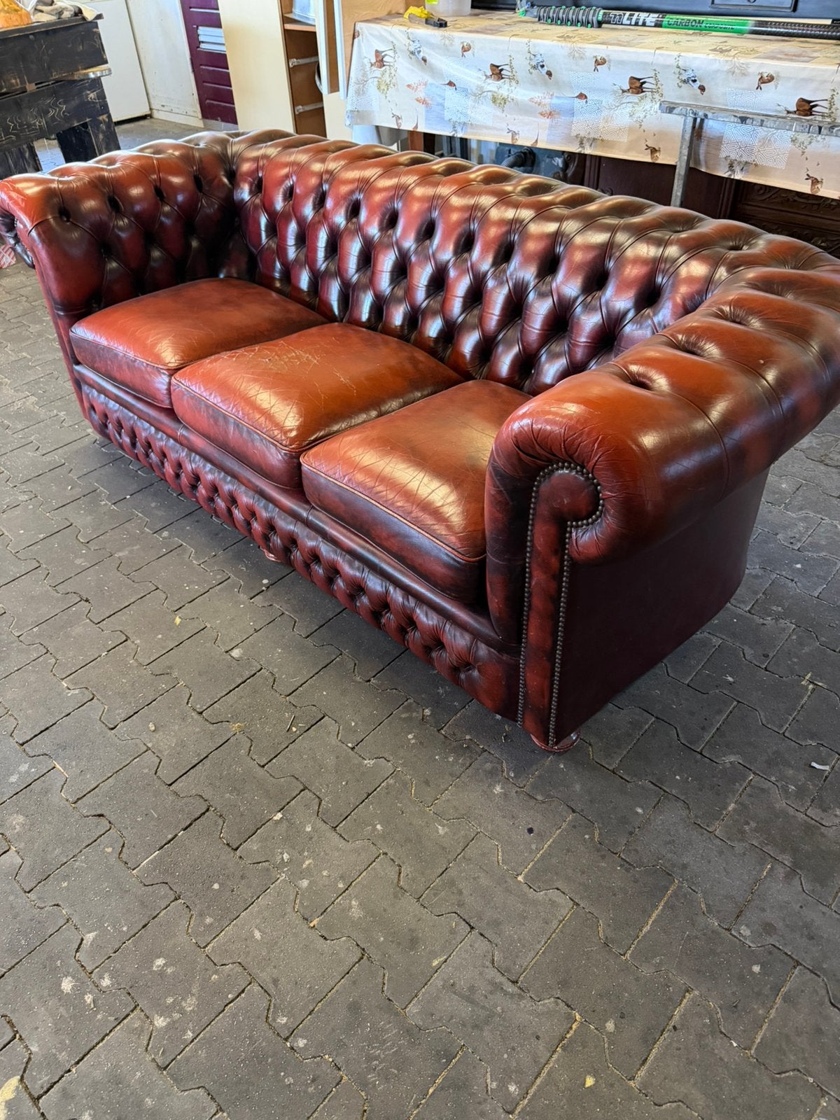 Chesterfield bankstel, 3 zits, rood, met certificaat, Ophalen of Verzenden, Zo goed als nieuw, 75 tot 100 cm, 200 tot 250 cm