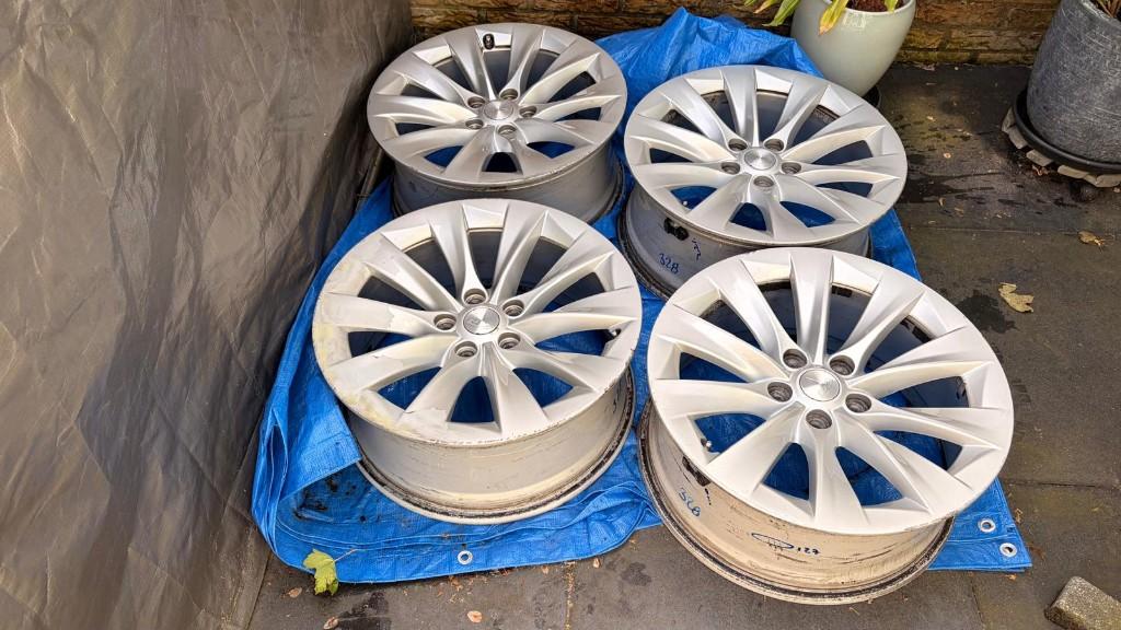Tesla velgen Slipstream, Auto-onderdelen, Banden en Velgen, Velg(en), Zomerbanden, 19 inch, 245 mm, Personenwagen, Gebruikt, Ophalen