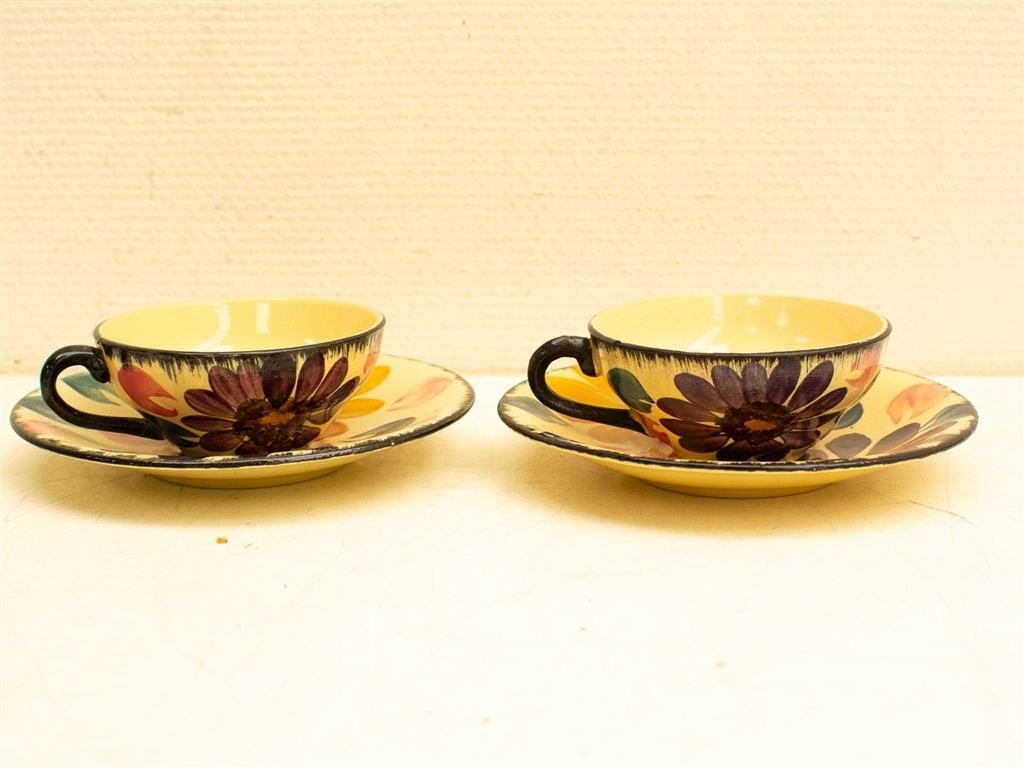 4 2 kopjes 2 schotels 32568