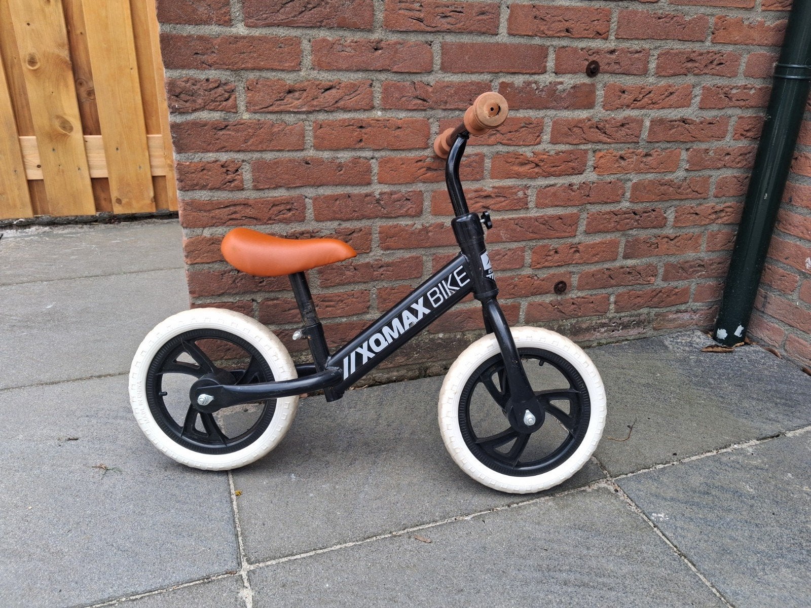 Loopfiets, Kinderen en Baby's, Speelgoed | Buiten | Voertuigen en Loopfietsen, Ophalen, Gebruikt, Loopfiets