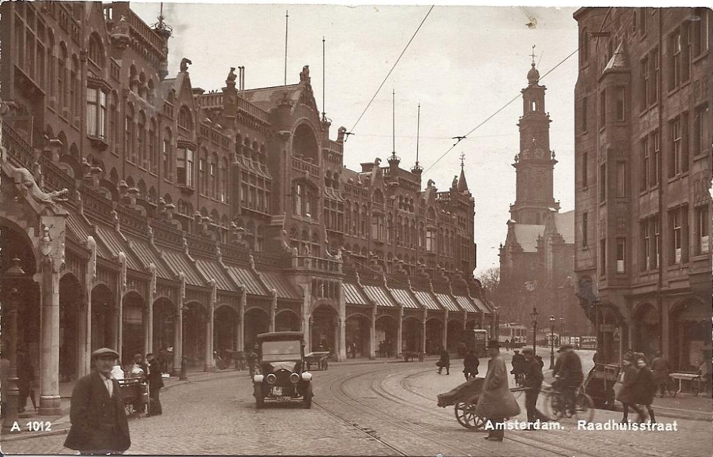 Amsterdam Raadhuisstraat met oude auto mensen,kar +mensen, Verzenden, 1920 tot 1940, Ongelopen, Noord-Holland