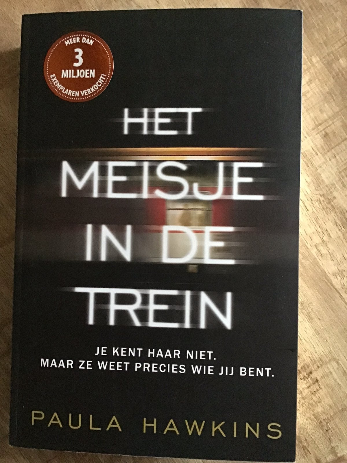 Het meisje in de trein. Paula Hawkins, Boeken, Ophalen of Verzenden, Zo goed als nieuw