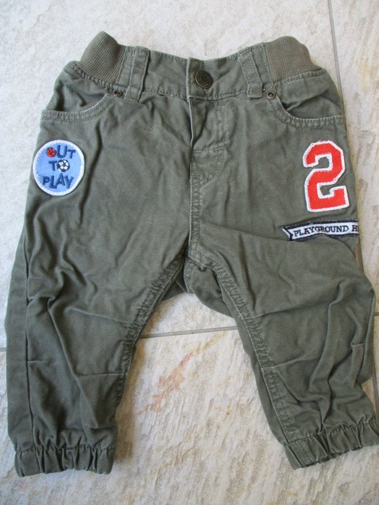 Lange broek leger groen maat 68 broekje H&M, Broekje, H&M, Ophalen of Verzenden, Zo goed als nieuw