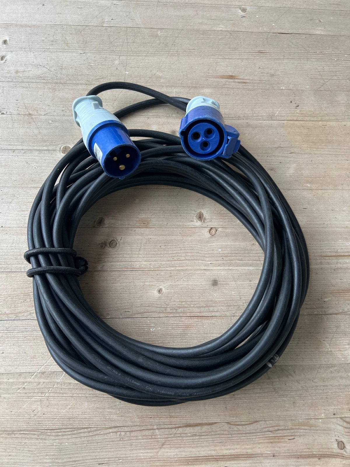 CCE-Verlengkabel 15 meter, Ophalen of Verzenden, Gebruikt, Kabel of Snoer