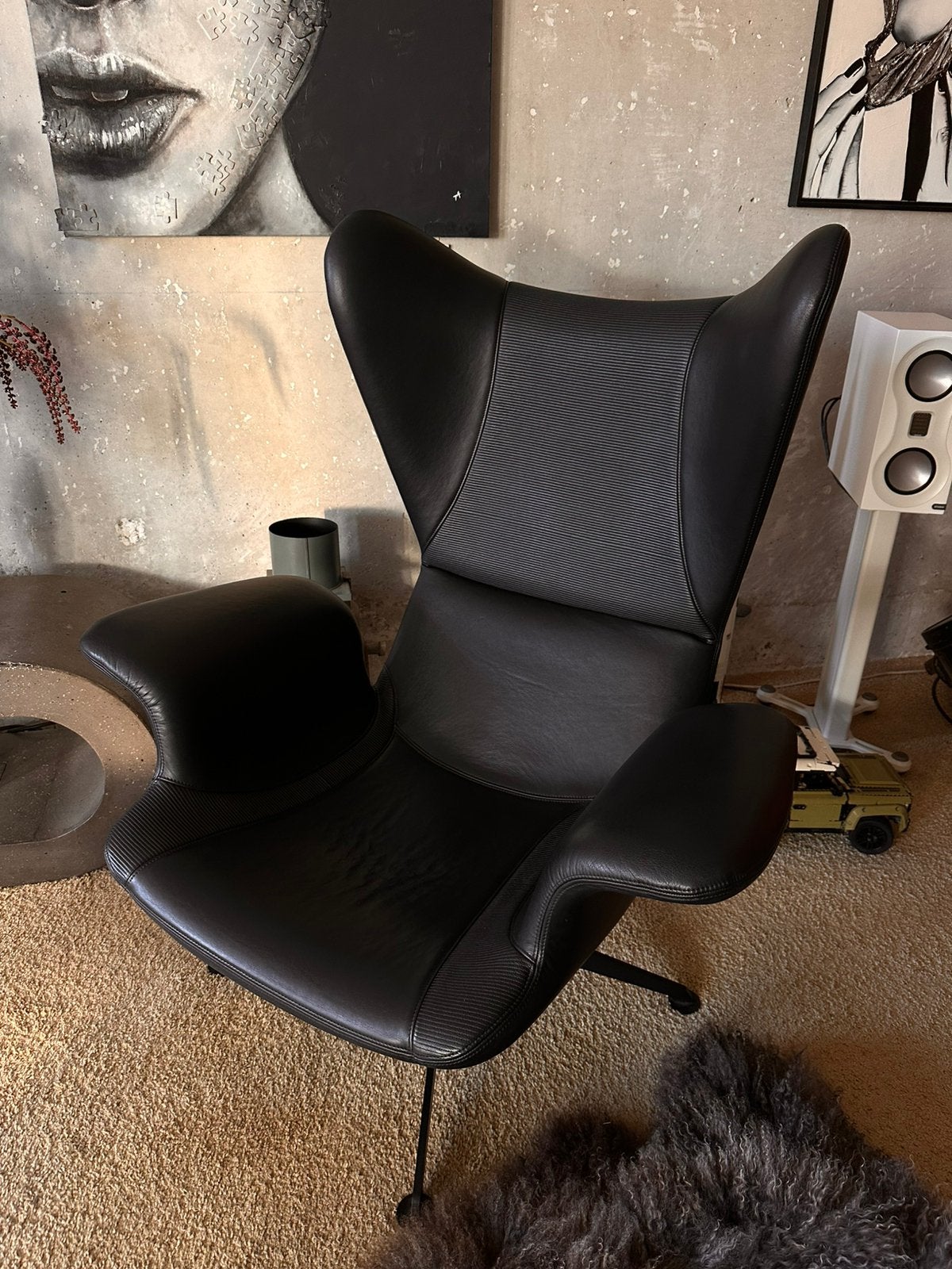 Moroso by Diesel longwave zwart leer, Huis en Inrichting, Fauteuils, Ophalen, Zo goed als nieuw, Leer, 50 tot 75 cm