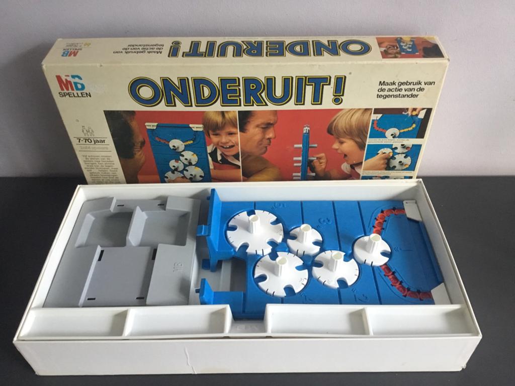 Onderuit spel bordspel mb vintage, Ophalen of Verzenden