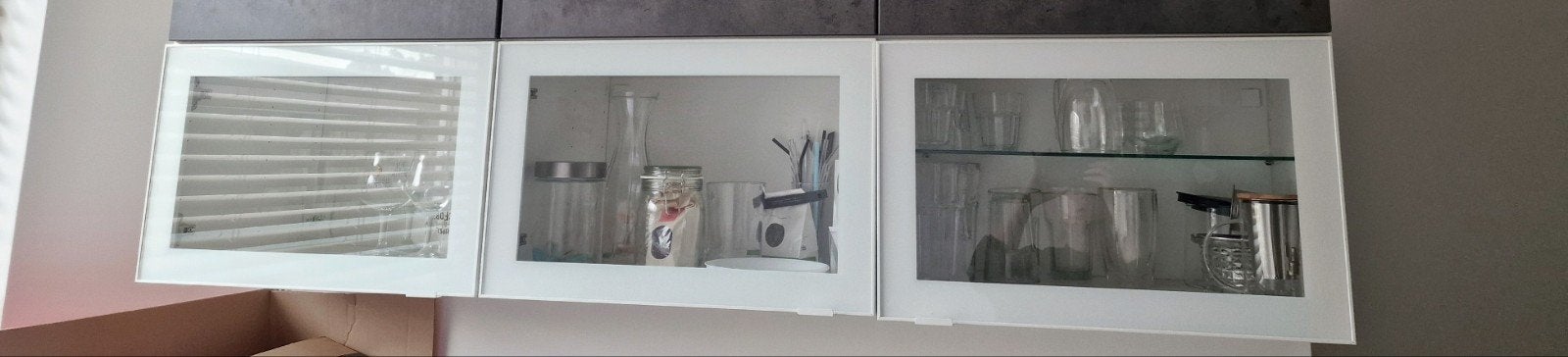 besta glazen deur wit glassvik 60 x 38, Huis en Inrichting, Ophalen, 50 tot 100 cm, Zo goed als nieuw, Minder dan 100 cm