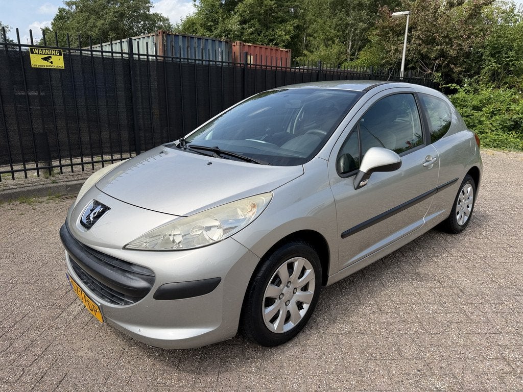 Peugeot 207 1.4-16V X-line Airco/CV/StrBkr (bj 2007), Voorwielaandrijving, Stof, Zwart, 4 cilinders