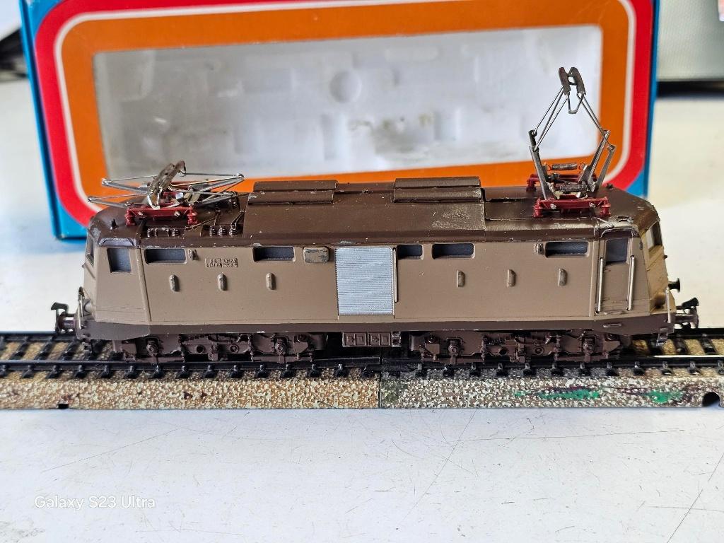 Modeltrein Ho lokomotief marklin 3035 in doos, FS italiaans, Wisselstroom, Locomotief, Ophalen of Verzenden, Zo goed als nieuw