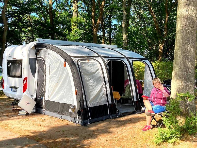 Dorema Magnum Air Force 260 opblaasbare voortent, Ophalen, Zo goed als nieuw, Ten Cate All Season 240g/m2, Thule