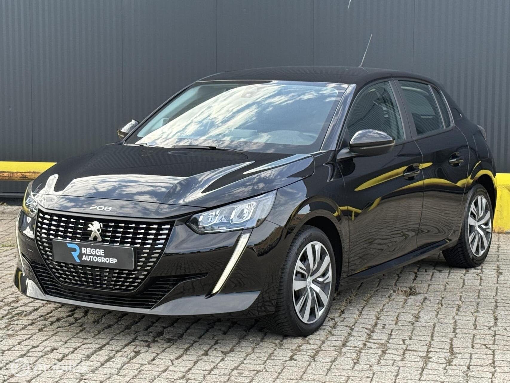 Peugeot 208 1.2 PureTech Allure, Auto's, Peugeot, Voorwielaandrijving, Euro 6, 1199 cc, Parkeersensor