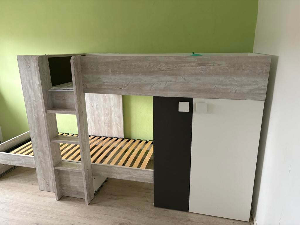 Stapelbed - 2 jaar jong - incl. lattenbodems, Ophalen, Gebruikt, Stapelbed