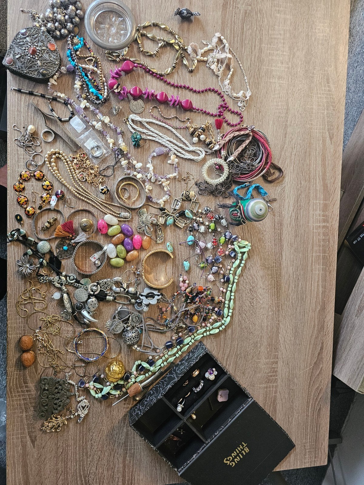 Sieraden, Ophalen, Staal