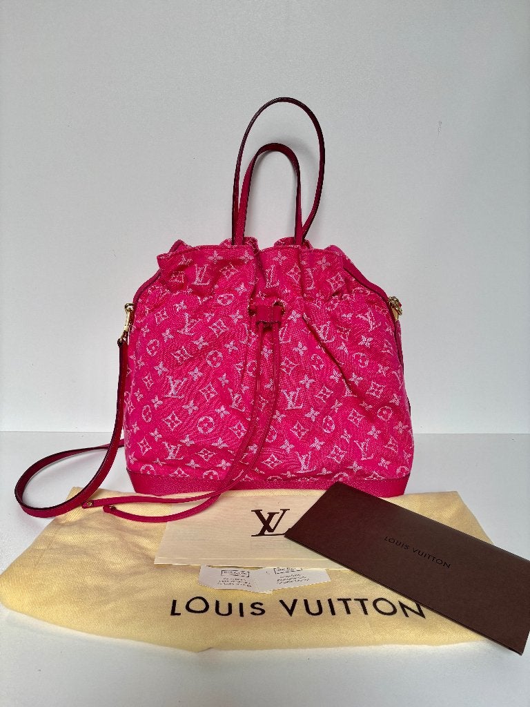 LOUIS VUITTON Noe denim monogram crossbody bag tas, Sieraden, Tassen en Uiterlijk, Ophalen of Verzenden, Zo goed als nieuw, Roze