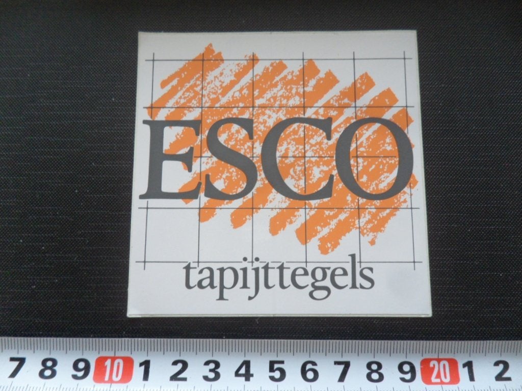 sticker ESCO tapijttegels, Ophalen, Zo goed als nieuw
