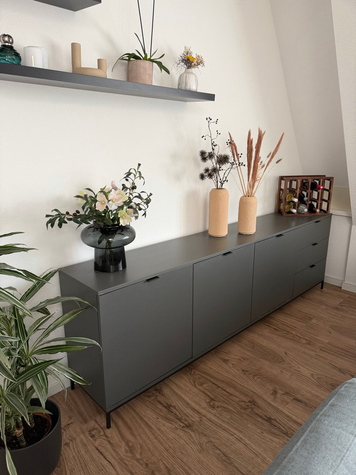 Donkergrijs dressoir 240cm met 3 kasten en lades, Ophalen, Overige materialen, Zo goed als nieuw, 200 cm of meer