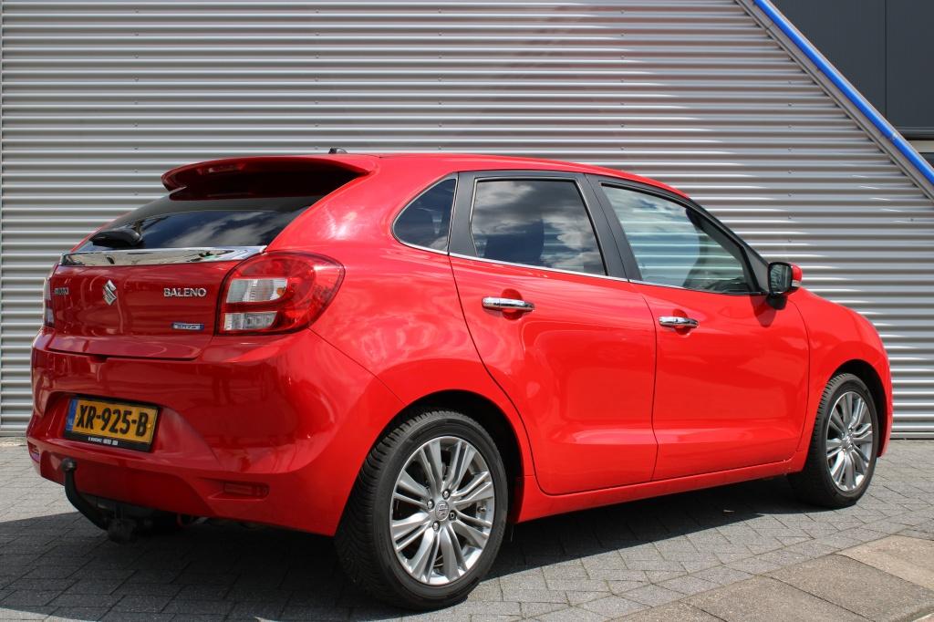 Suzuki Baleno 1.2 SmartHybrid High Executive |Trekhaak |Navi, Auto's, Suzuki, Stof, Gebruikt, 4 cilinders, Origineel Nederlands