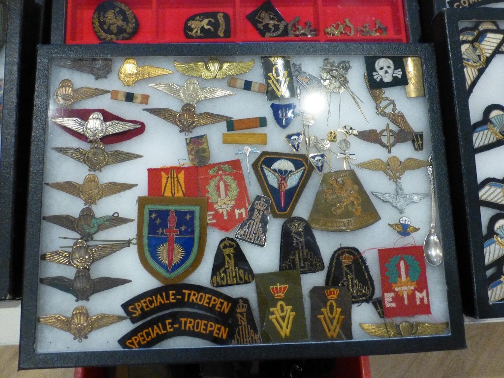 Militariabeurs in Breda., Ophalen of Verzenden, Overige gebieden, Embleem of Badge