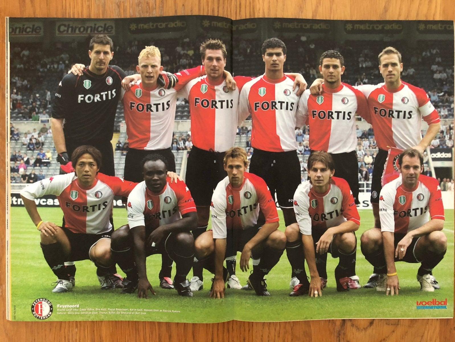 Mooie poster Feyenoord Rotterdam seizoen 2004/2005 - VI, Verzamelen, Sportartikelen en Voetbal, Ophalen of Verzenden, Zo goed als nieuw