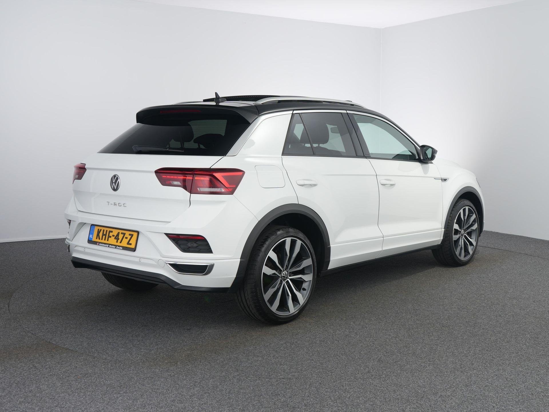 Volkswagen T-Roc 1.5 TSI Sport Business R | Pano | Winterpak, Auto's, Volkswagen, 1254 kg, Stof, Euro 6, 4 cilinders