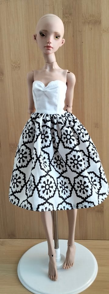 40cm BJD doll fashion by A.R.O, Verzamelen, Poppen, Verzenden, Zo goed als nieuw, Fashion Doll