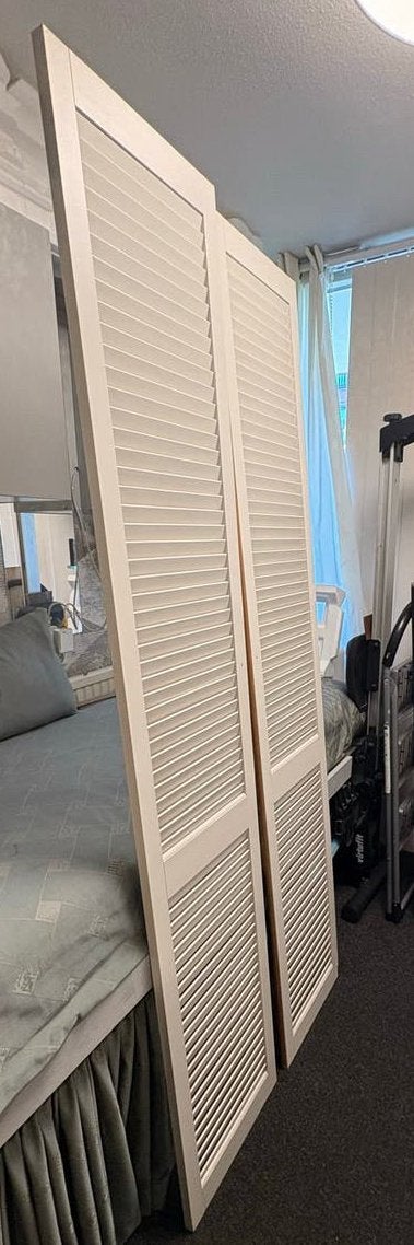 Twee witte vouwdeuren met lamellen ivm verhuizing, Ophalen, Gebruikt, 80 tot 100 cm, Binnendeur