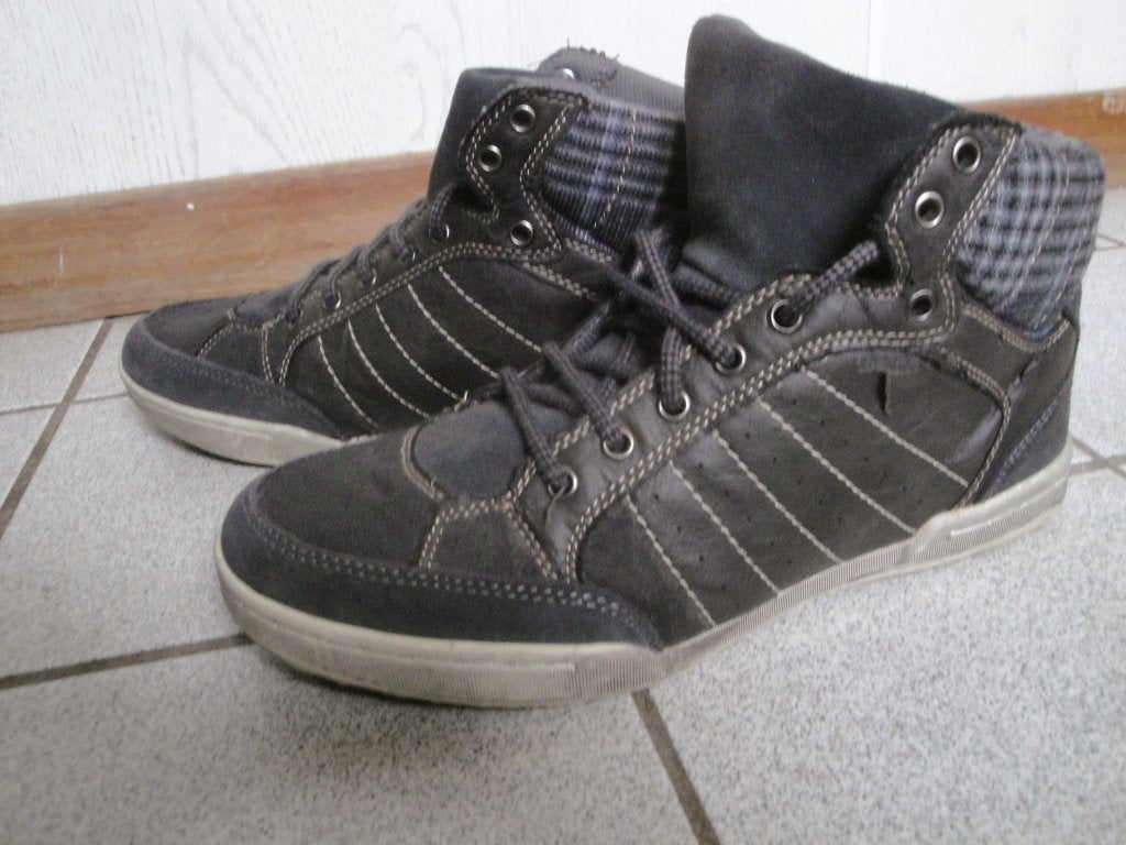 Grijze leren sneakers FUGO maat 40, Fugo, Ophalen of Verzenden, Grijs, Sneakers of Gympen