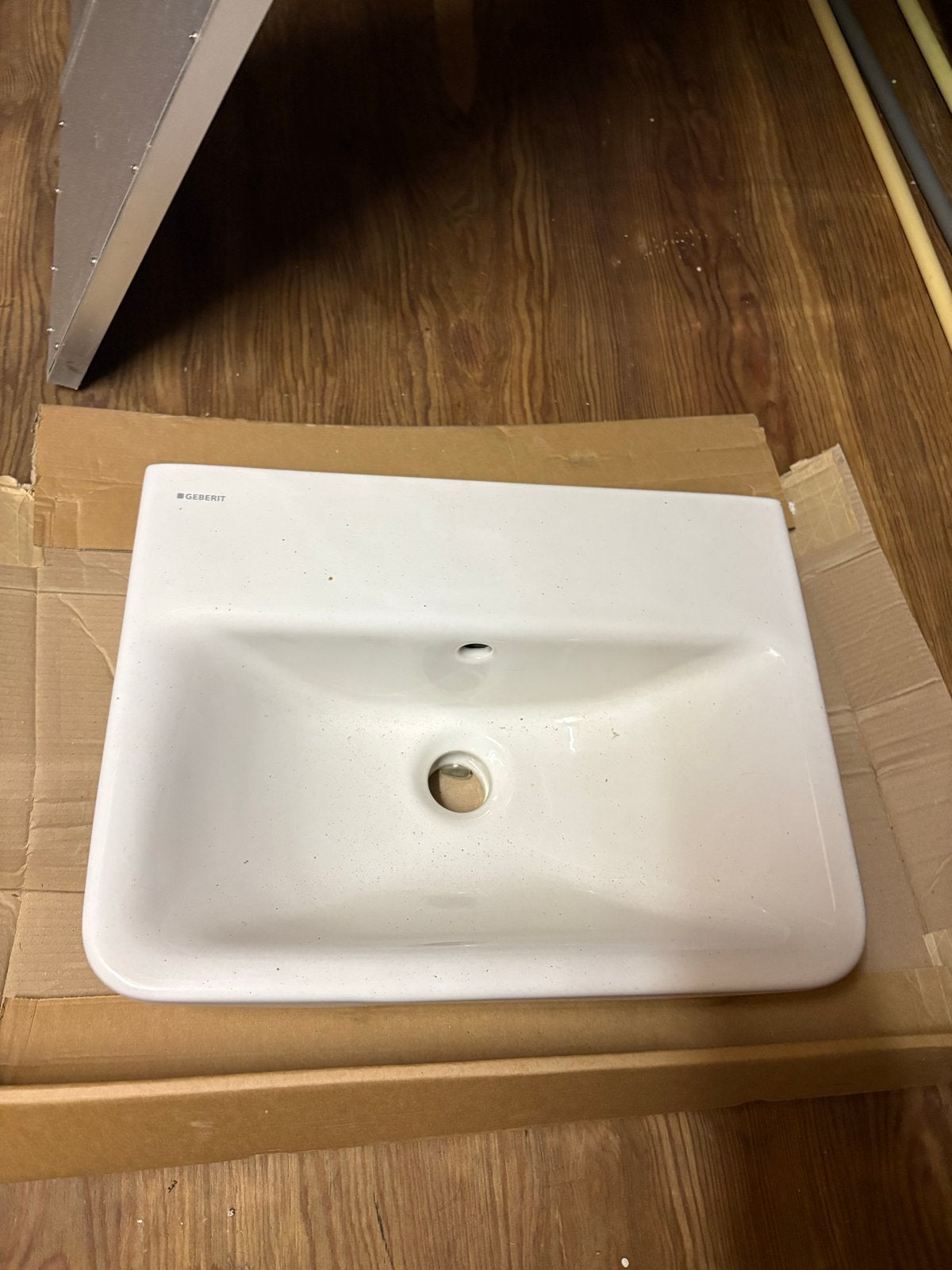 Geberit Renova Plan fontein 45x34cm wit, Ophalen, Nieuw, Wastafel
